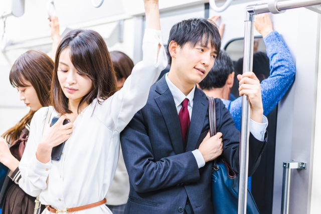 通勤電車はバカみたいに無理して乗るな。現状を変えるために必要なこと